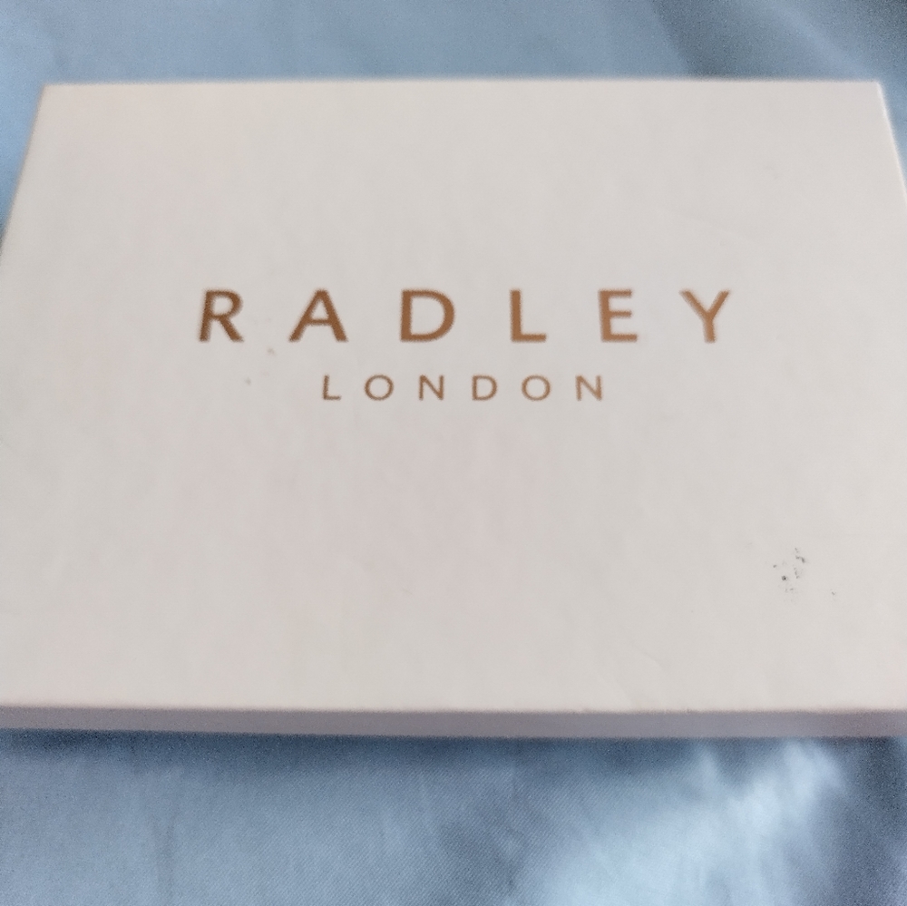 Radley of London medium billfold wallet